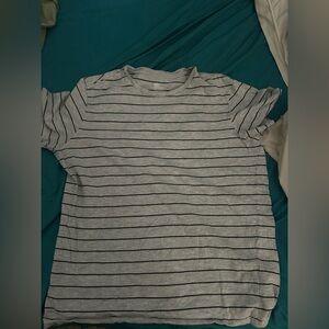 Striped Gray H&M men’s T-shirt